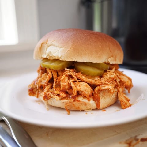 Crockpot Hot Honey Chicken Sandwich
